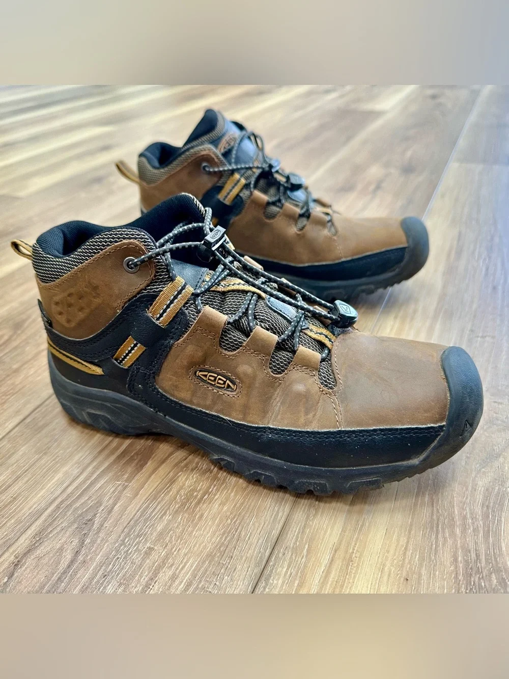 Keen Targhee Waterproof Hiking Boots 1019834, Youth Kids Size 5